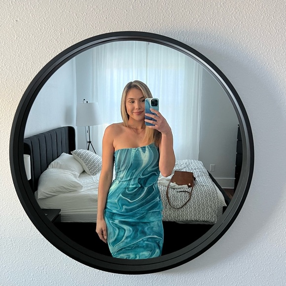 dark blue dress bodycon KissProm Yellow Strapless Spandex Homecoming With Slit, Navy / 14 Color:Full Spectrum Pastel Rainbow Bell Sleeve Black Dress Size medium measures 42.50 Cut Front